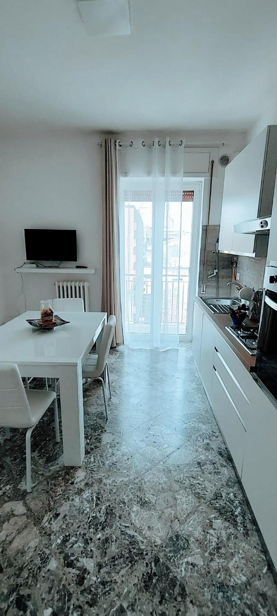Angela'S Apartment. Elegant Two Bedroom House In Irsina מראה חיצוני תמונה